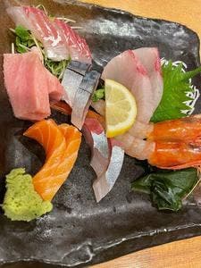 魚 駅前 サンキタ総本店