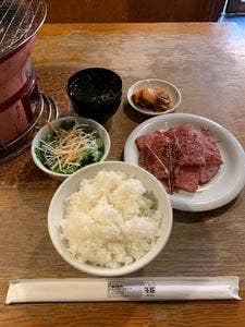 牛繁 野方店