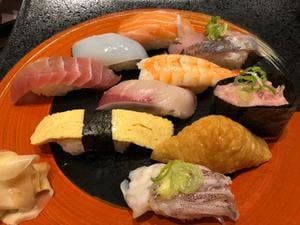 海鮮 黒すし