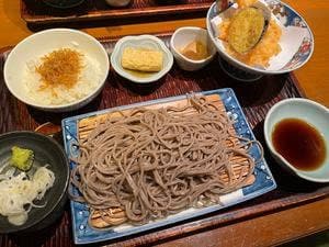 蕎麦処草八 西新店