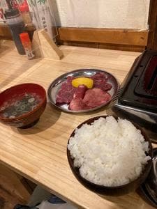 ホルモン焼肉 牛◯食堂