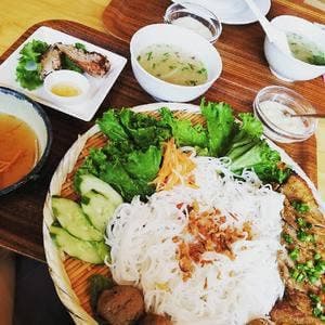 TRE VIET
