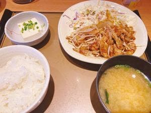 やよい軒 御所元町店