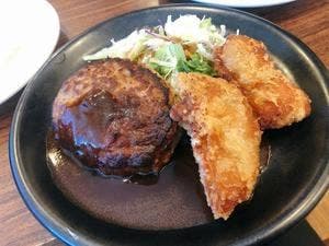 ガスト 日野南平店