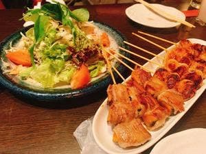 手じまや