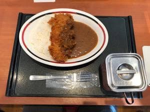 ぎょうざとカレーのみよしの 苫小牧明野店