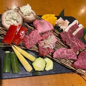 炭火焼肉 あもん