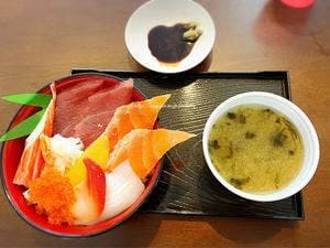 大漁丼家 池間大橋店