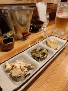 栄町貝専門酒場 ひいき屋
