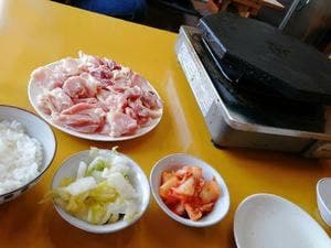 地鶏食堂 岡垣店