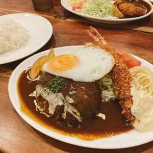 洋食 みやもと