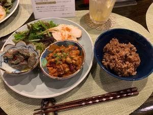 スパイス小料理+呑み処 Magic hour