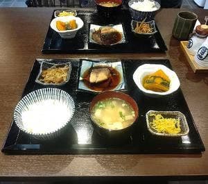 家庭料理 おばんざい なゆな