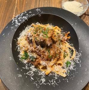 パスタと自然派ワイン こまつや