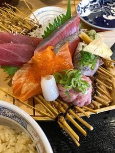 鮨 酒 肴 杉玉 蕨