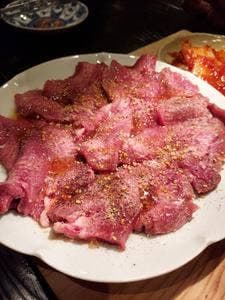 焼肉 Sangmi Kim