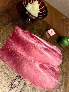 焼肉あじゅうた