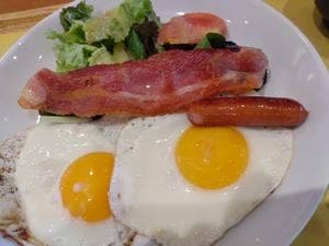 ロイヤルホスト 宝塚店