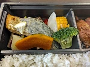 近江牛ステーキ弁当 八傳