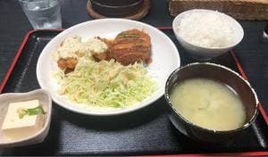 まるつ食堂