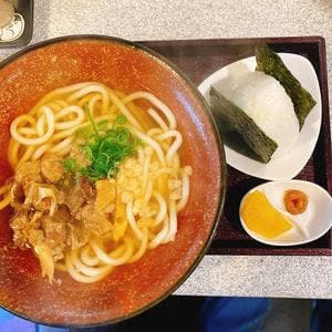 市莉樹