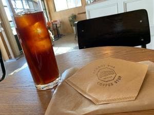 SCHOOL BUS COFFEE STOP SAKAI