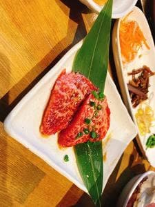 焼肉とんび