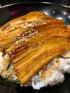 つきじ芳野吉弥