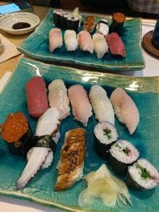 すし 徳一