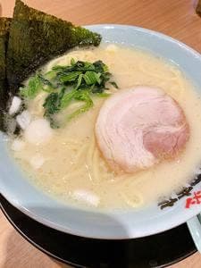 横浜家系ラーメン 町田商店 姫路店