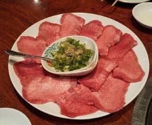 焼肉まるよし 難波店