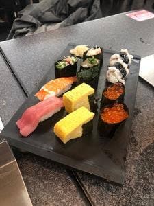 すしざんまい 赤羽店