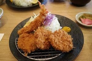 とんかつ玉藤