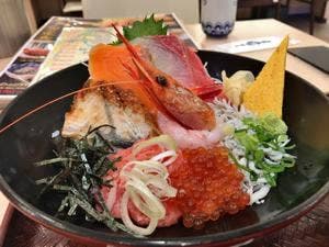 築地食堂 源ちゃん イオンモール福岡店