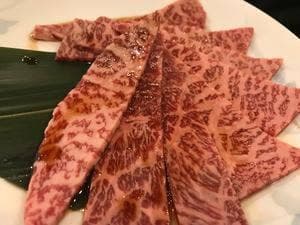 焼肉の店 花天