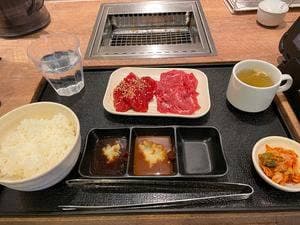 焼肉ウルフ