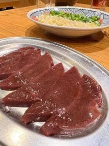 秩父焼肉ホルモン酒場 まる助 蕨店