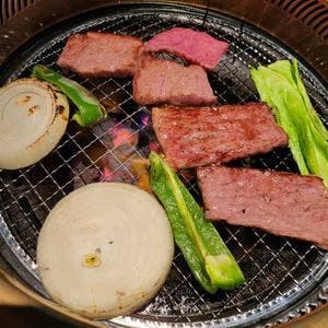 肉工房 初栄