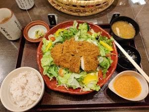 とんかつととろろ膳 勝六 高槻店
