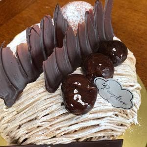 夢菓子工房 ププリエ 本店