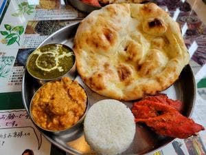 インド料理 カーナピーナ