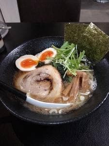 神極麺