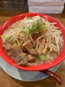 ぶた金ラーメン
