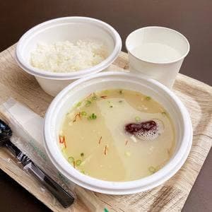 韓国スープ専門店 Kim Soups コスギサードアヴェニュー店