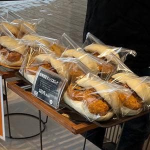 こっぺぱん専門 ハチトニ製パン