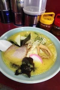 茂ラーメン店