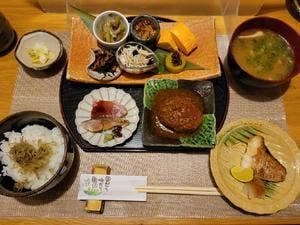 旬の魚と四季の日本酒 福島鈴庵