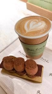 green bean to bar CHOCOLATE 中目黒店