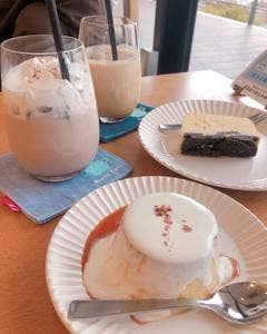 Stong Cafe