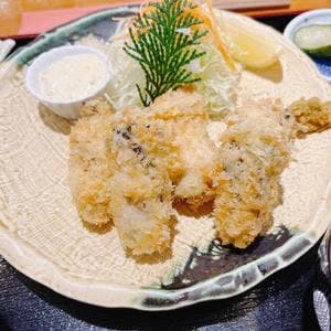 湘南のカキ小屋 笑山